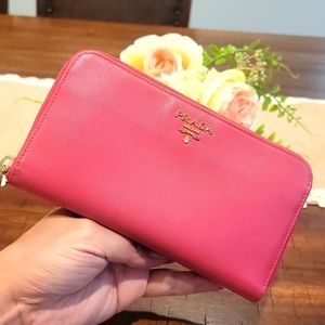 ‼️CLEARANCE SALE‼️ Authentic Prada Saffiano long zippy wallet